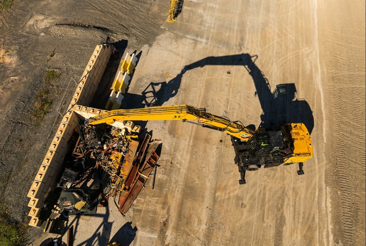 Cat® MH3032 Material Handler 