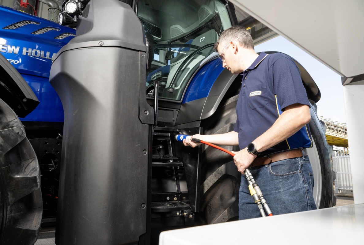 New Holland T7.270 Methane Power