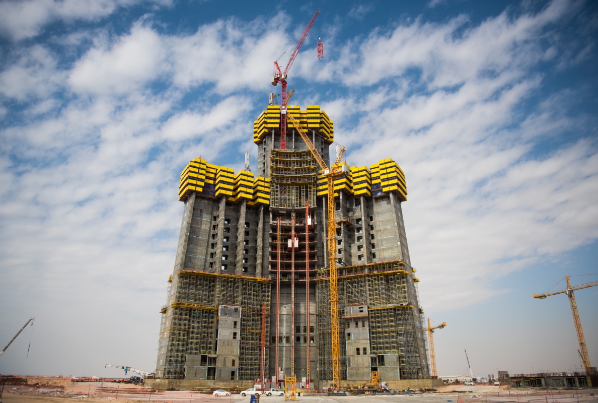 Tower crane pioneers in the Middle East – Wolffkran enters into joint venture in Saudi Arabia