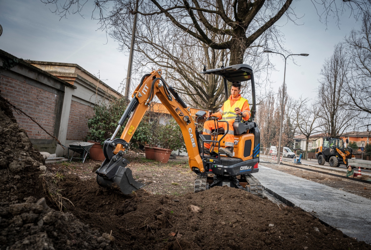CASE Construction Equipment CX15EV
