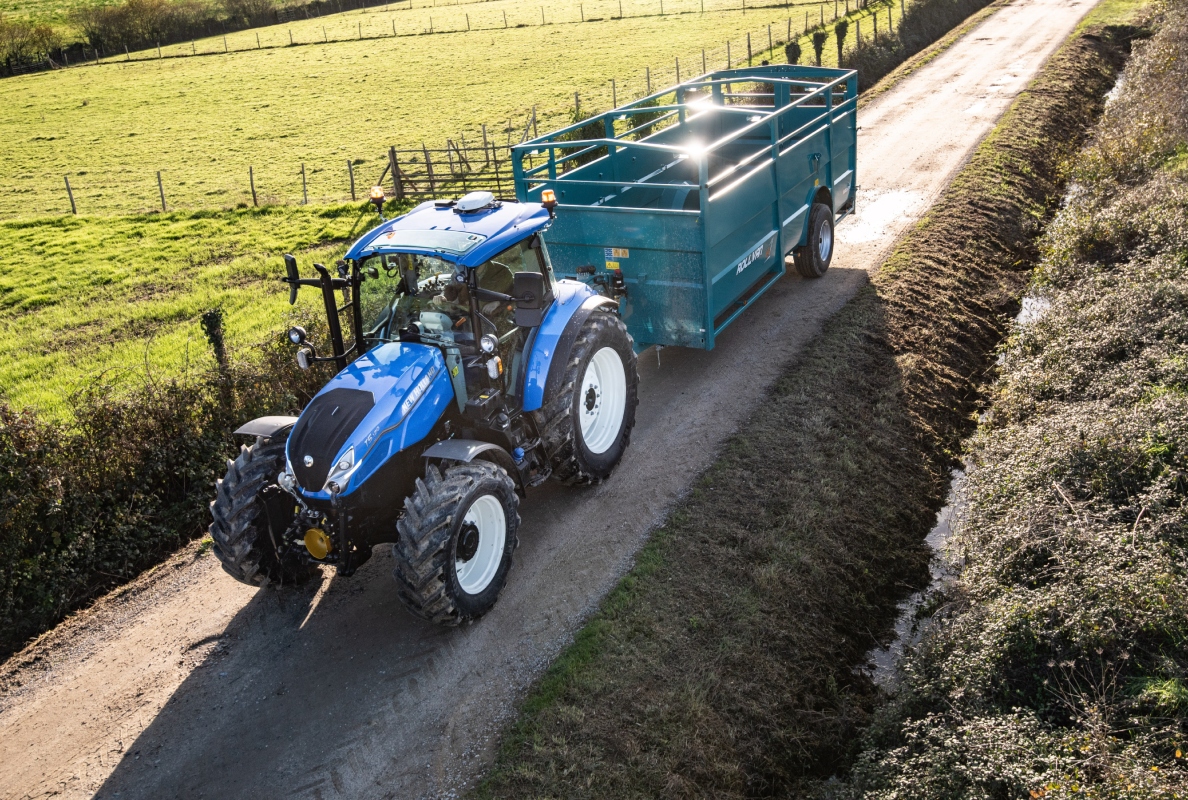 New Holland T5 Dual Command