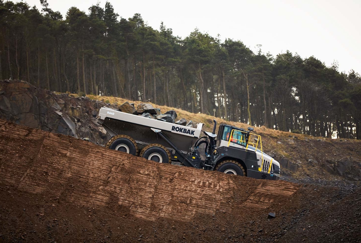 The RA40 is ideally suited for working at quarry, mine and construction sites.