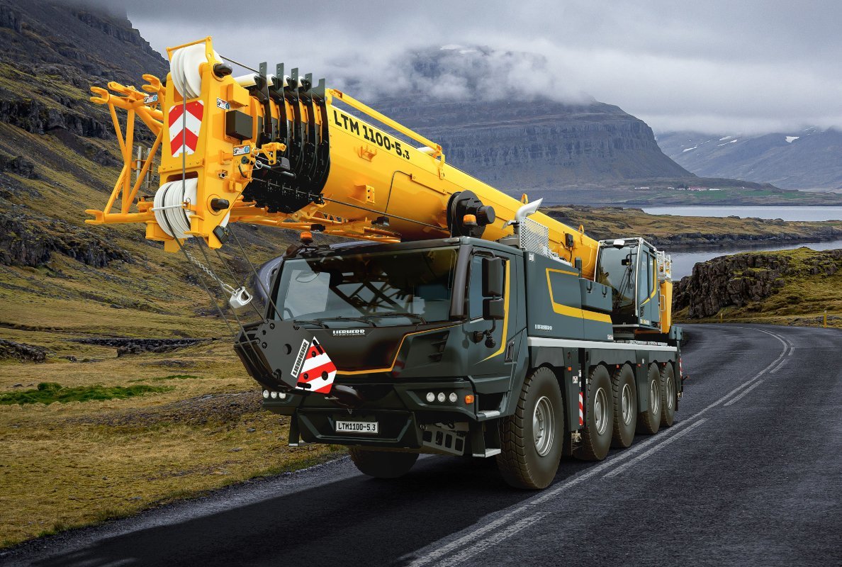 The new Liebherr LTM 1100-5.3 mobile crane offers a new level of combined mobility, economy and performance.