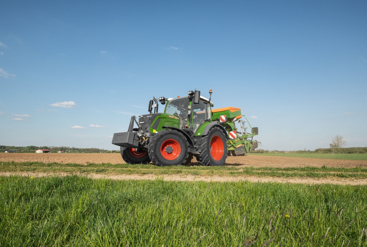 More than just a tractor. The Fendt 300 Vario