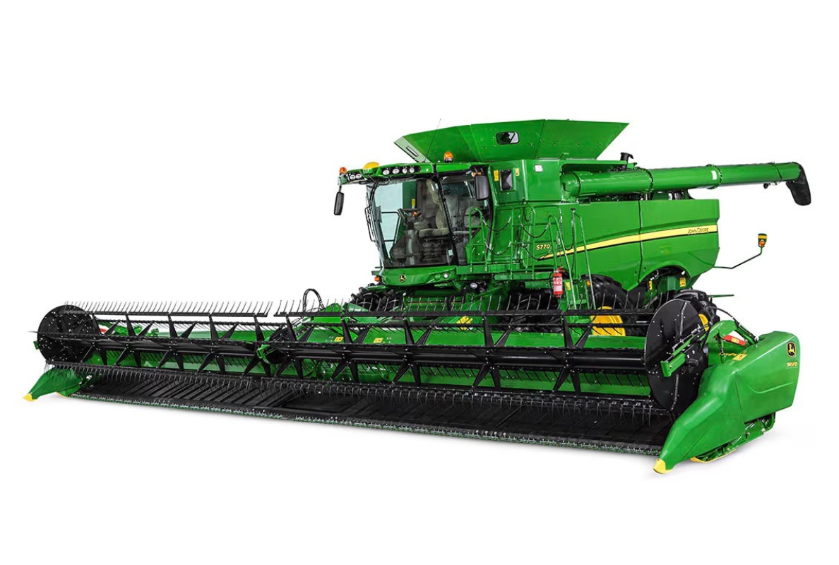 John Deere S770