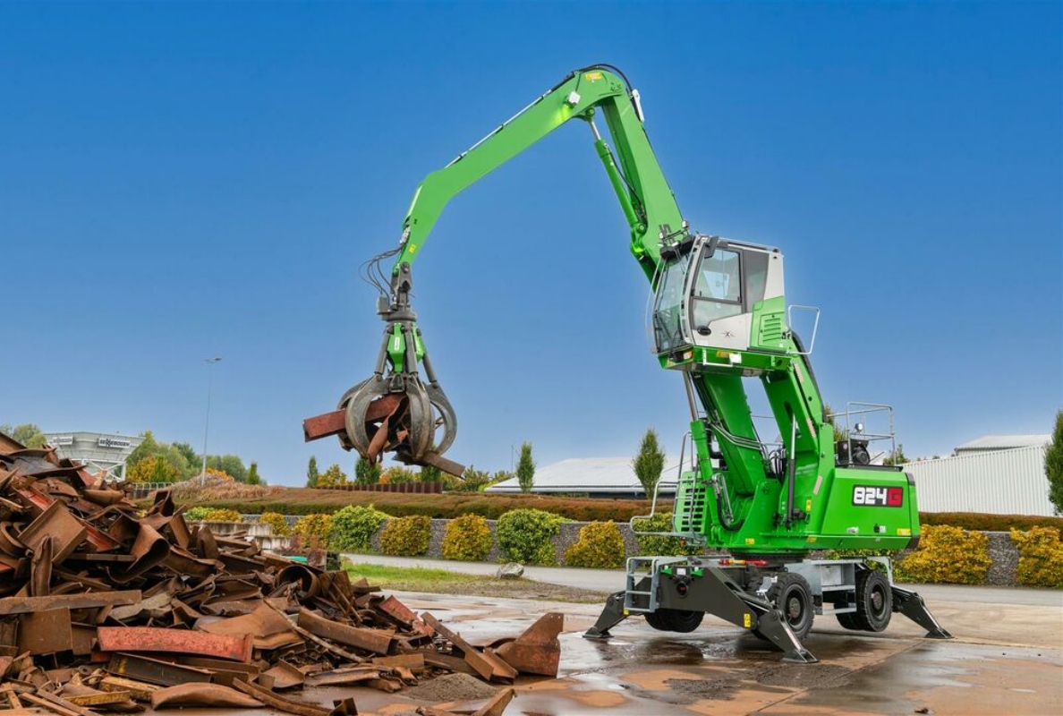 The new SENNEBOGEN 824 G impresses with increased performance and low consumption in recycling or scrap.