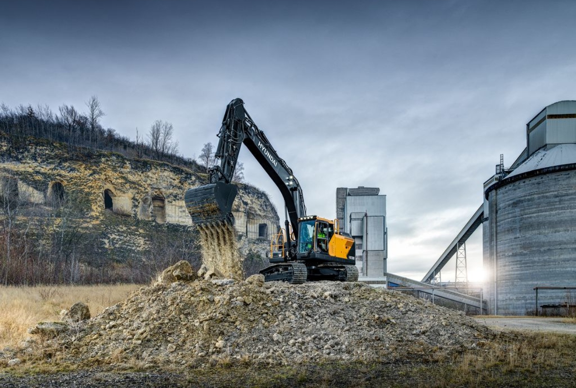 HX300 delivers increased power and performance