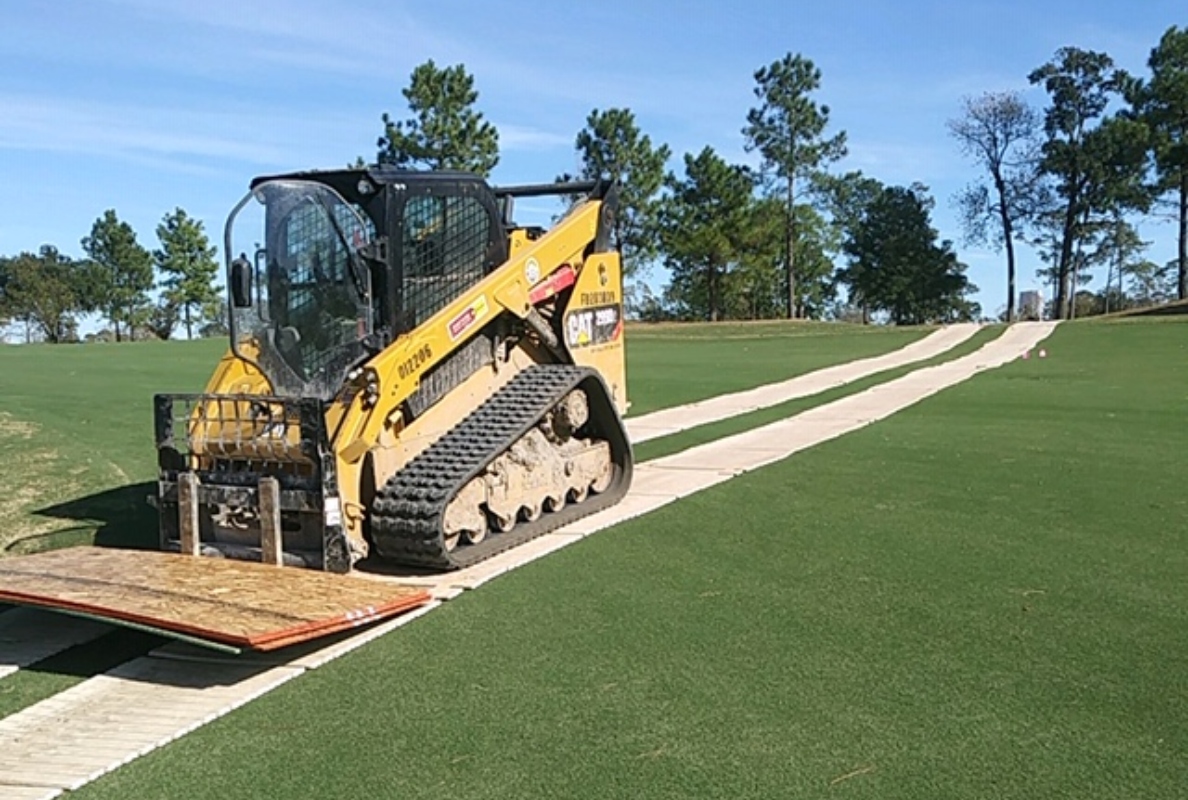 Bobcat Compact Tractors