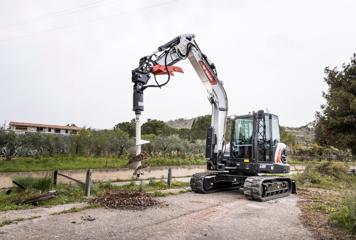 Bobcat E88
