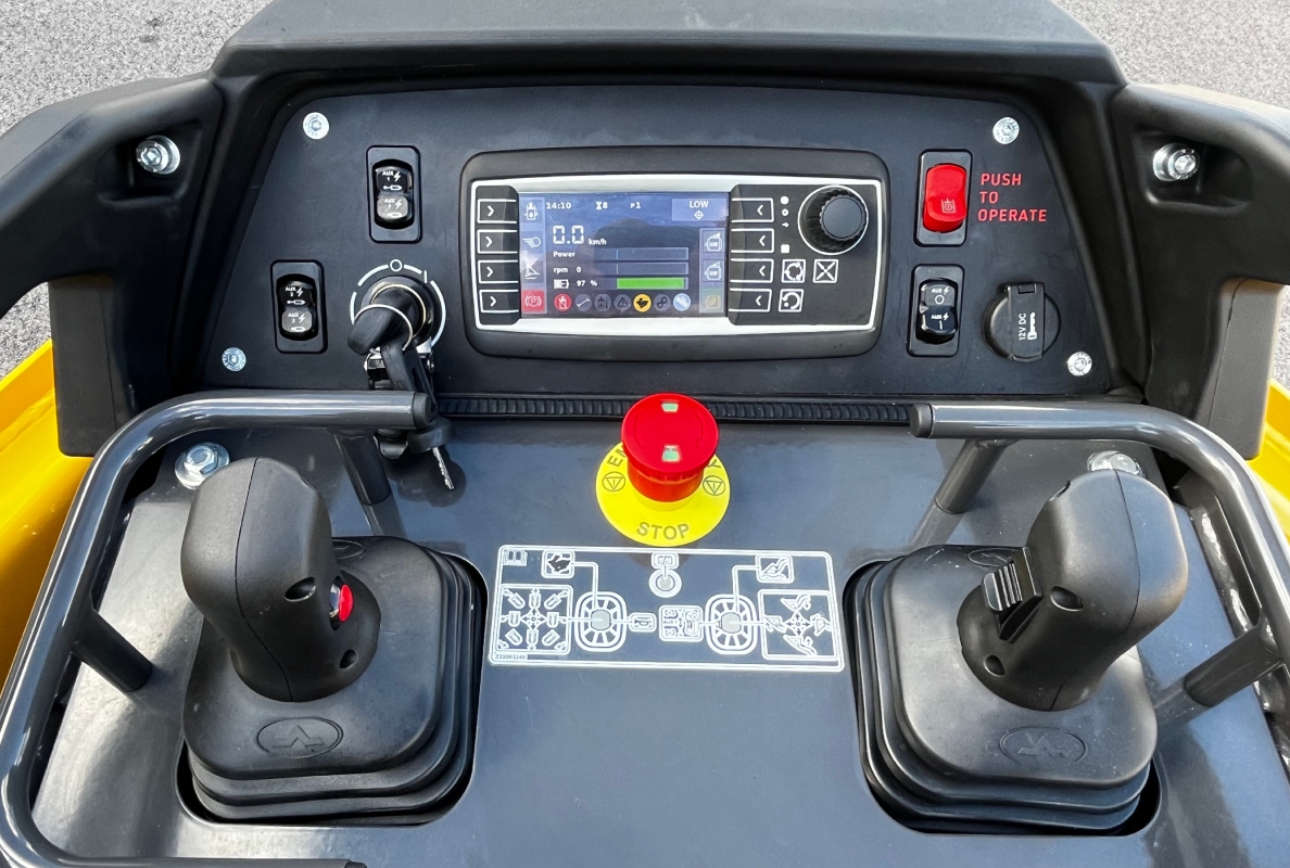 New Holland C314X