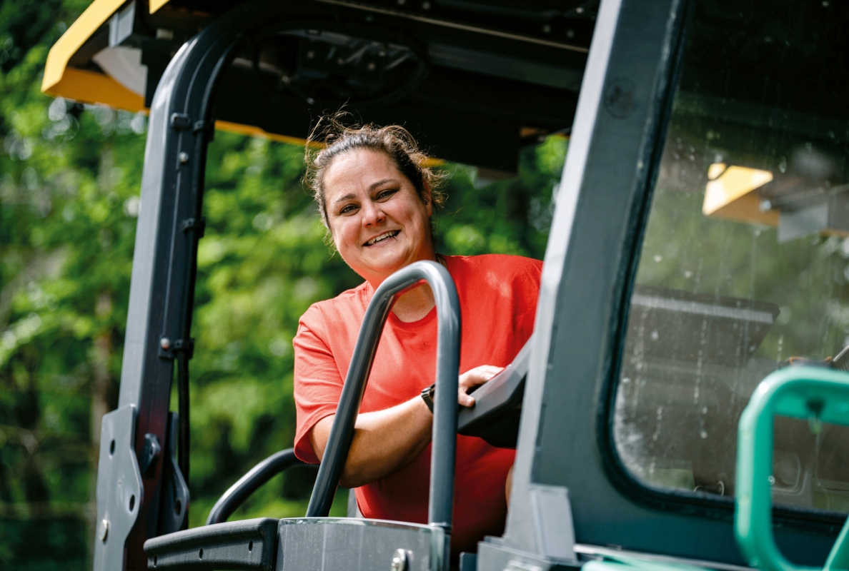 Paver operator Tatjana Drexler