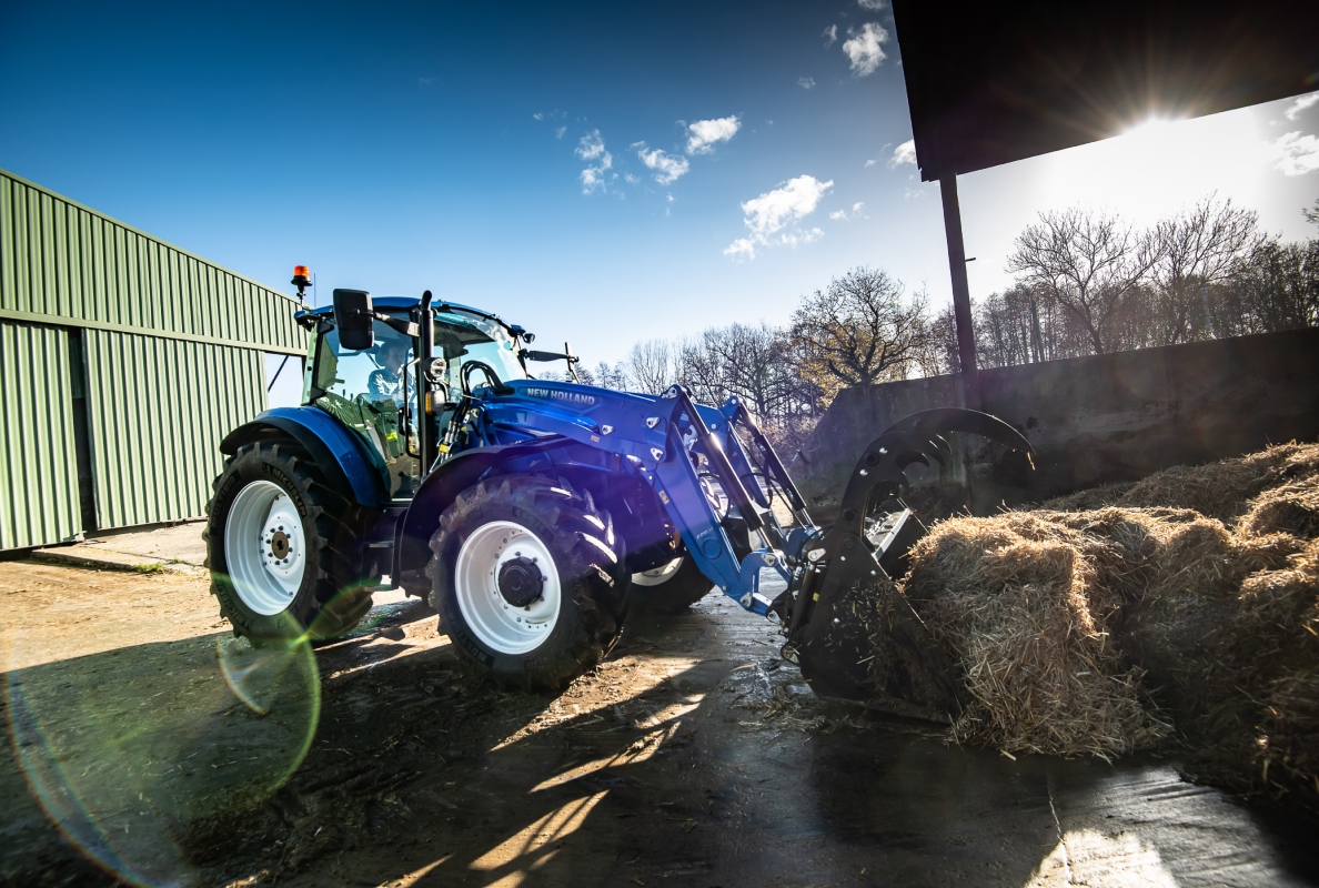 New Holland T5 Dual Command