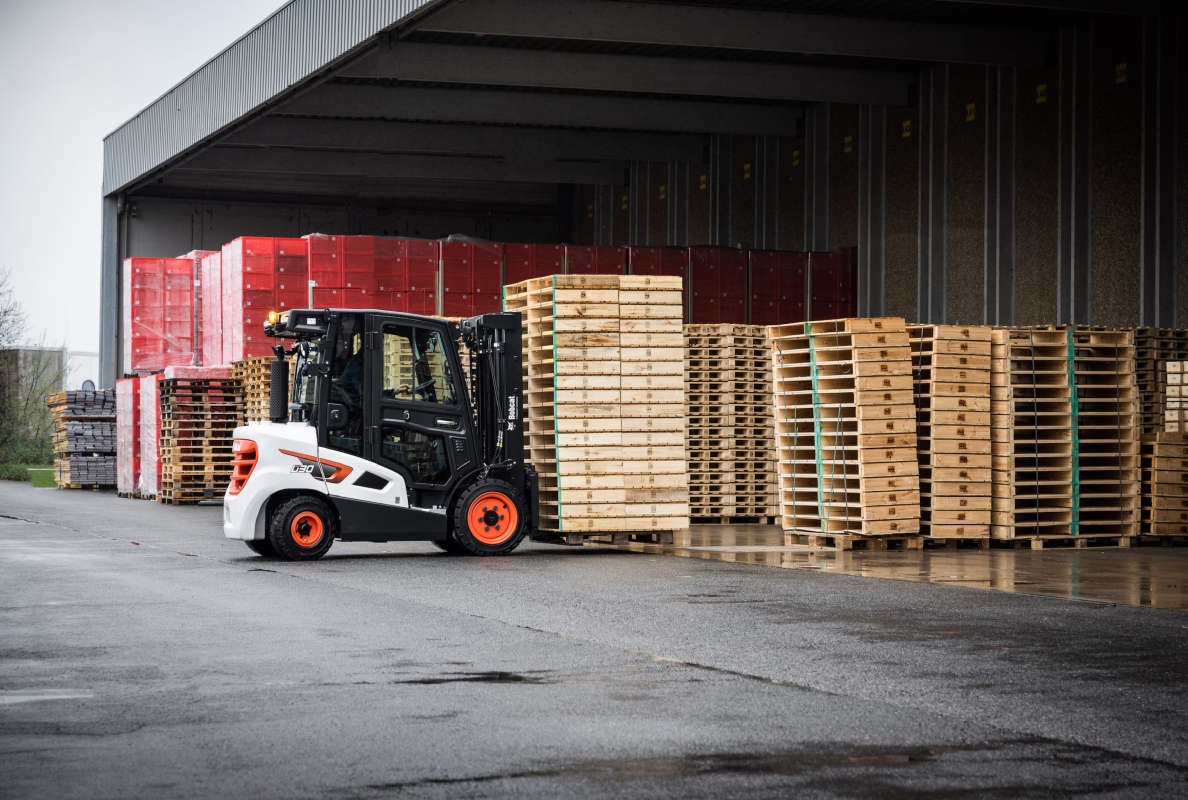 Bobcat D30S-9