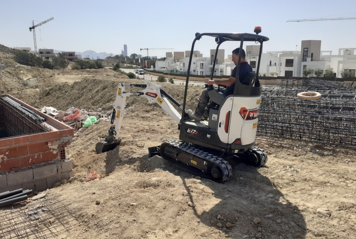 Bobcat E17z excavator