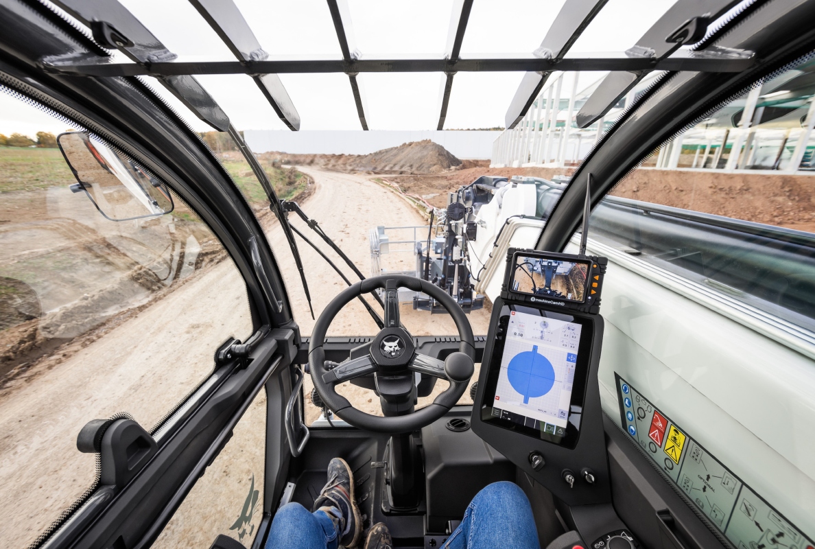 Bobcat Launches New Family of Rotary Telehandlers