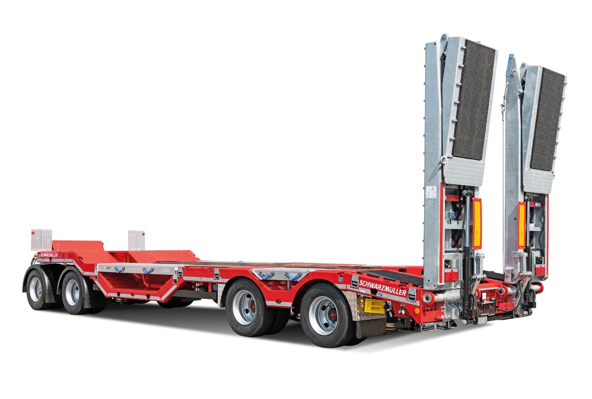 4-axle low loader trailer - Safe transport for heavy construction machinery