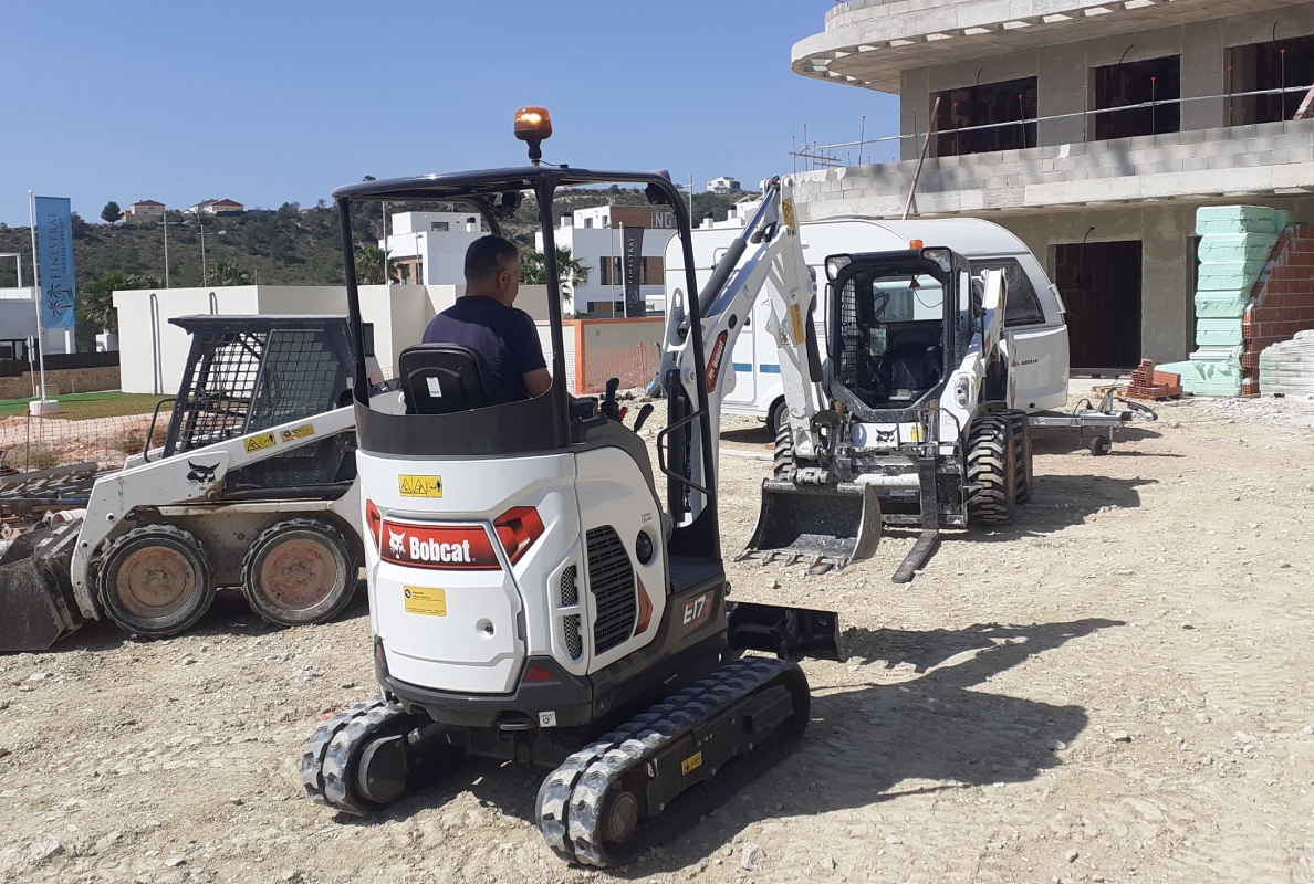 Bobcat E17z in Spain