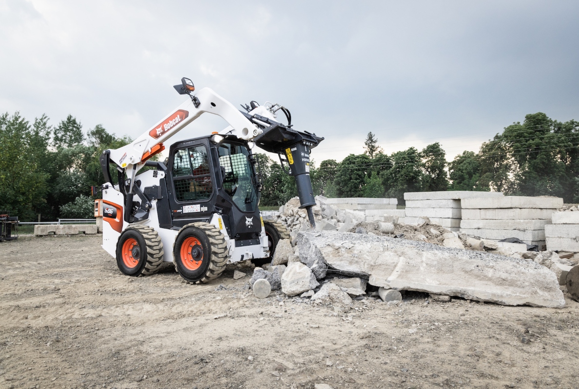 Bobcat S86 R-series skid-steer loader breaker