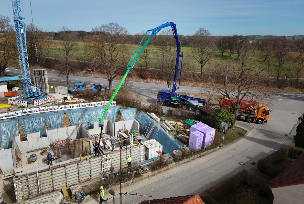 Volvo Trucks and Putzmeister have developed a fully electric alternative for pumping concrete.