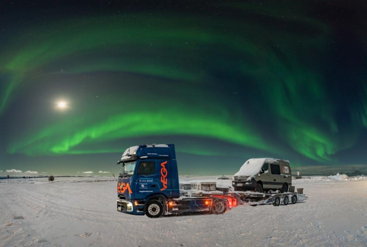 Premiere at the Arctic Circle: VEGA’s eActros 600 conquers the eNordkapp Challenge as the first battery-electric truck