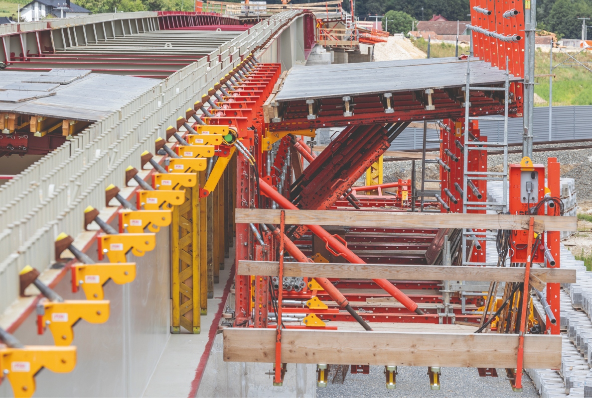 The VCT Composite Track