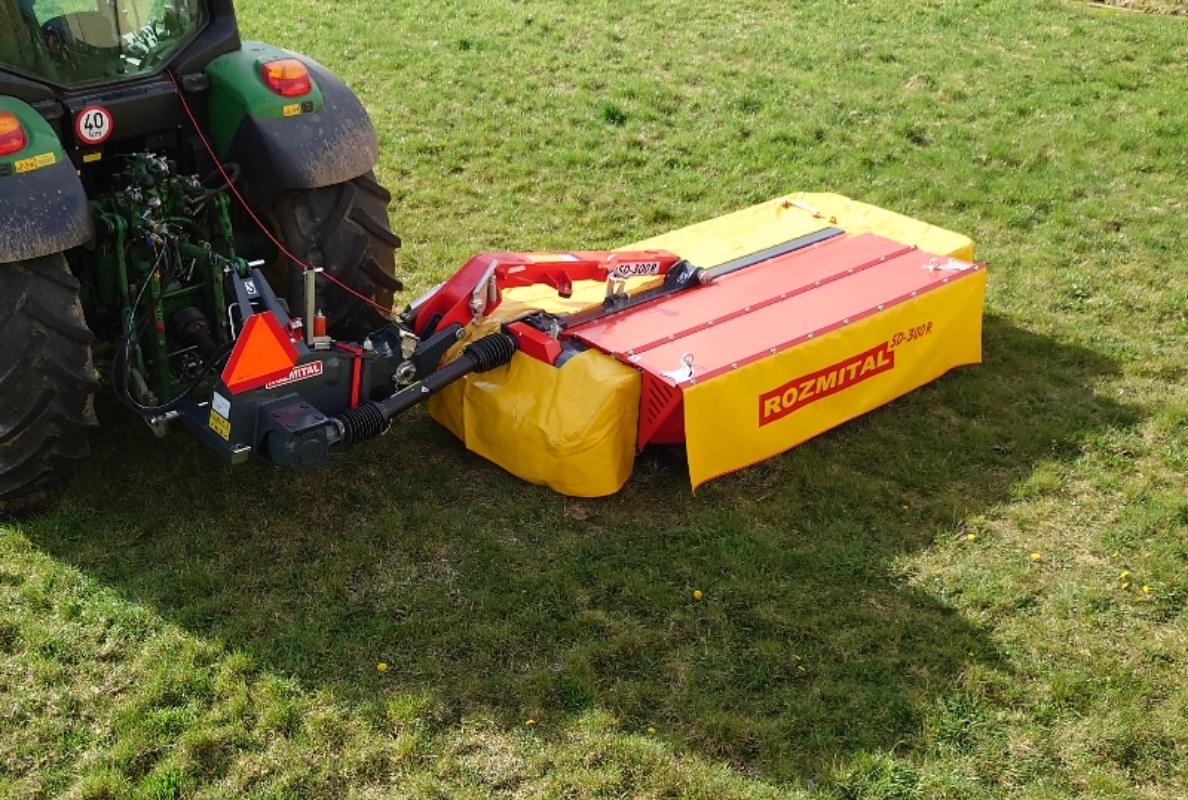 ROZMITAL launches the new SD-300R disc mower with roller conditioner