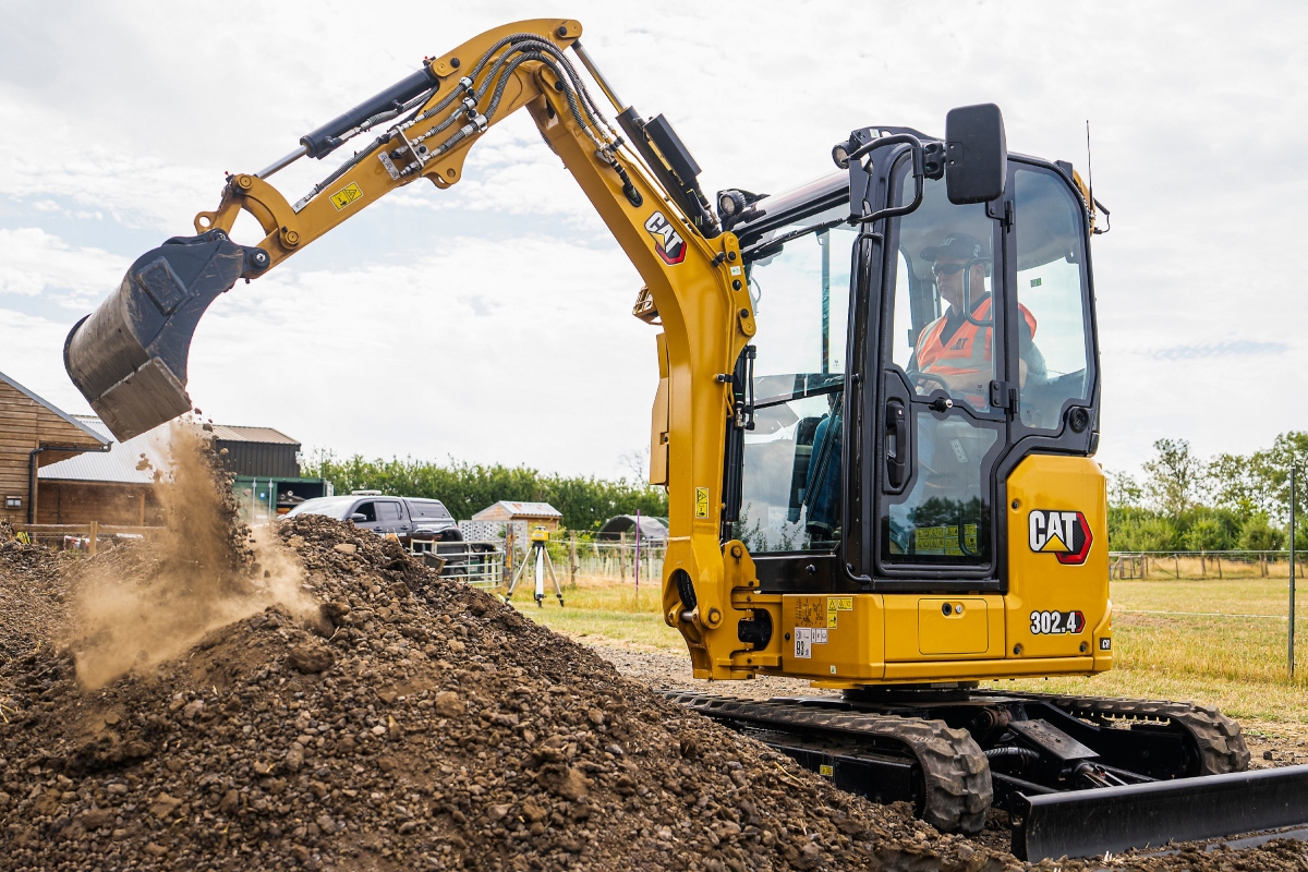 Cat® 302.4 CR mini excavator