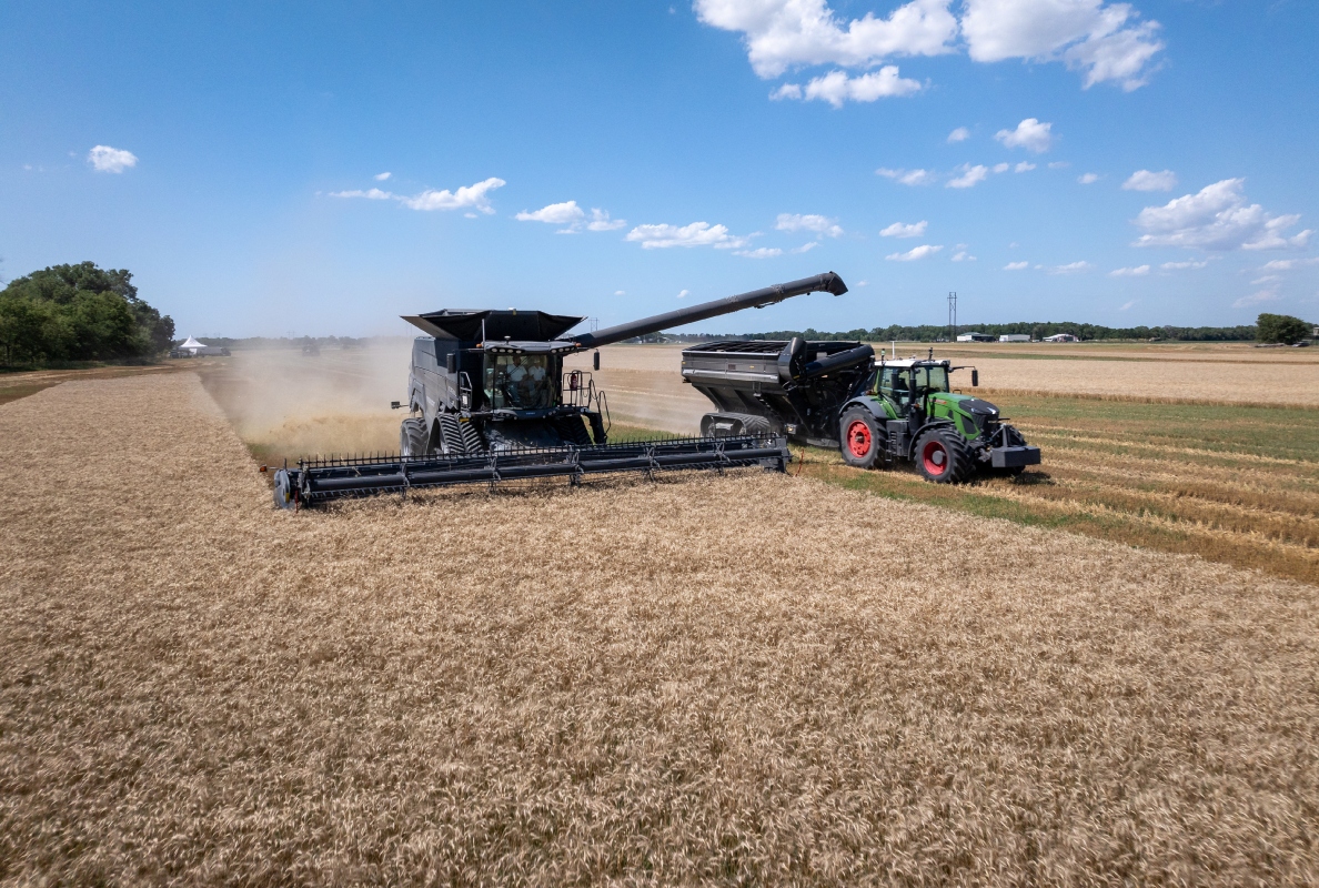 Fendt presents visions of the future at Agritechnica 2025