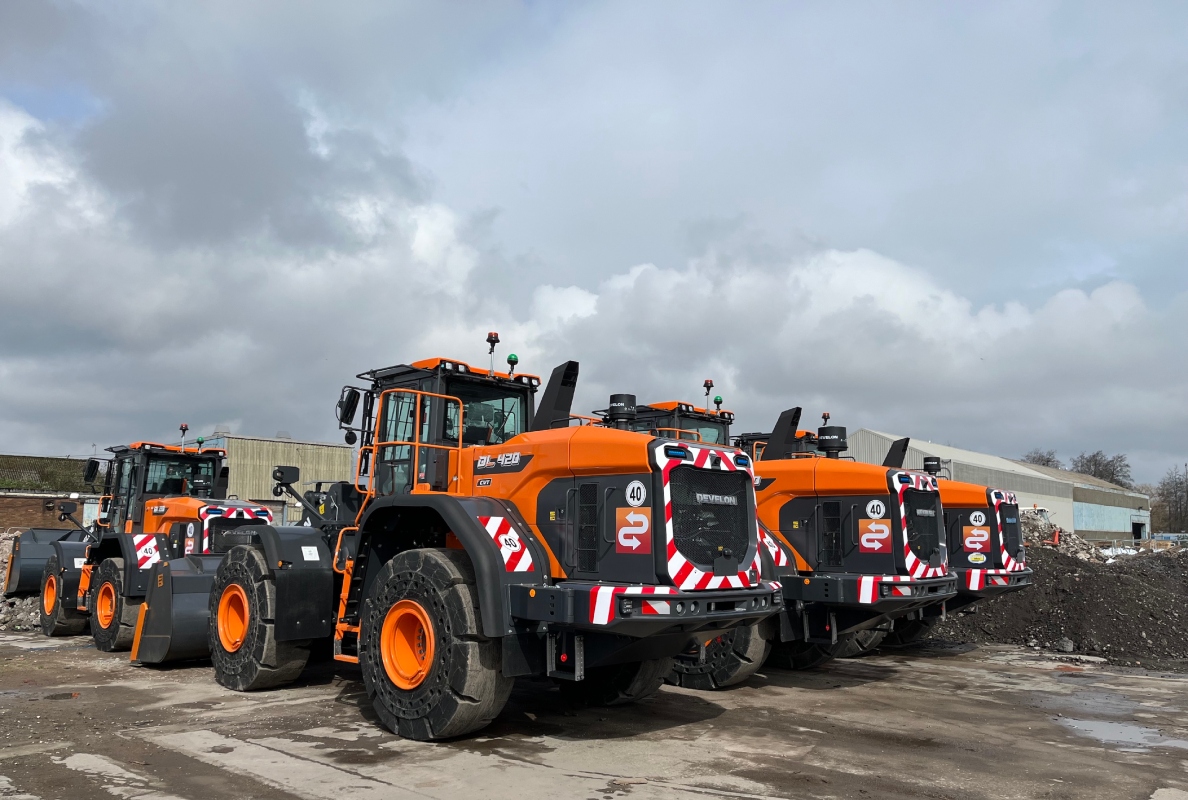 HeavyMovement Purchases Eight New Develon Wheel Loaders