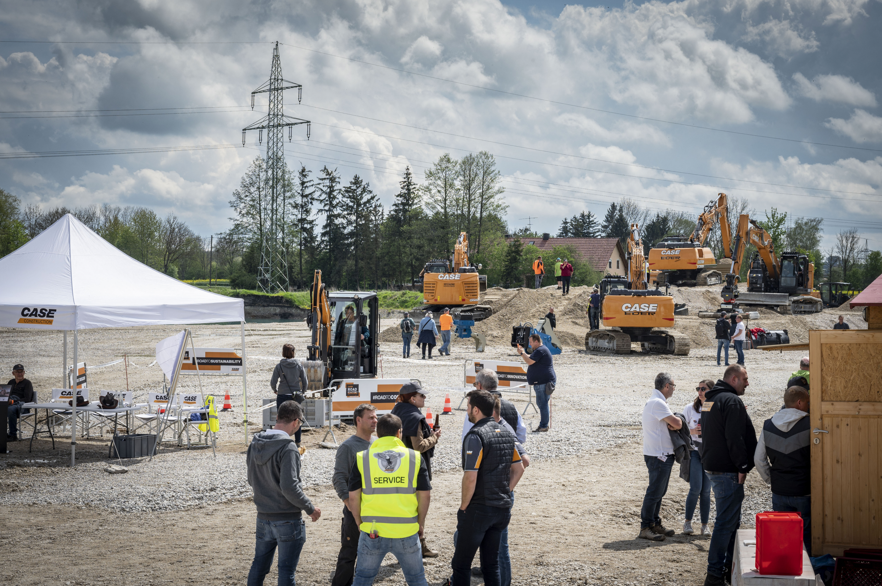 The popular CASE European Roadshow returns in 2023, providing customers with hands-on experience and demonstrating the company`s innovative technologies and digital solutions