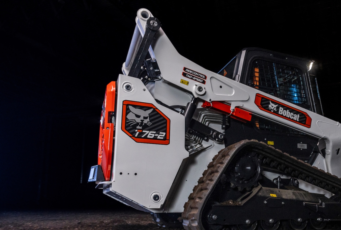 Bobcat T76