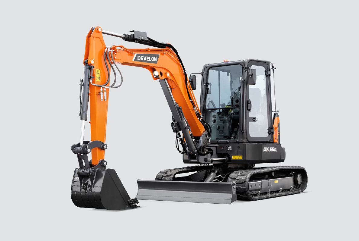 DEVELON DX55R-7