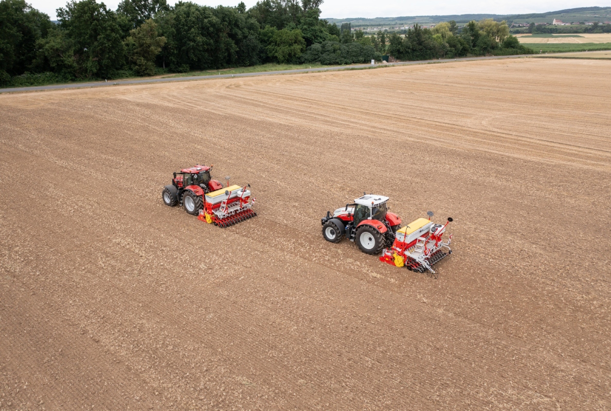 VITASEM M 3000 D mechanical seed drill for optimum seedbed preparation