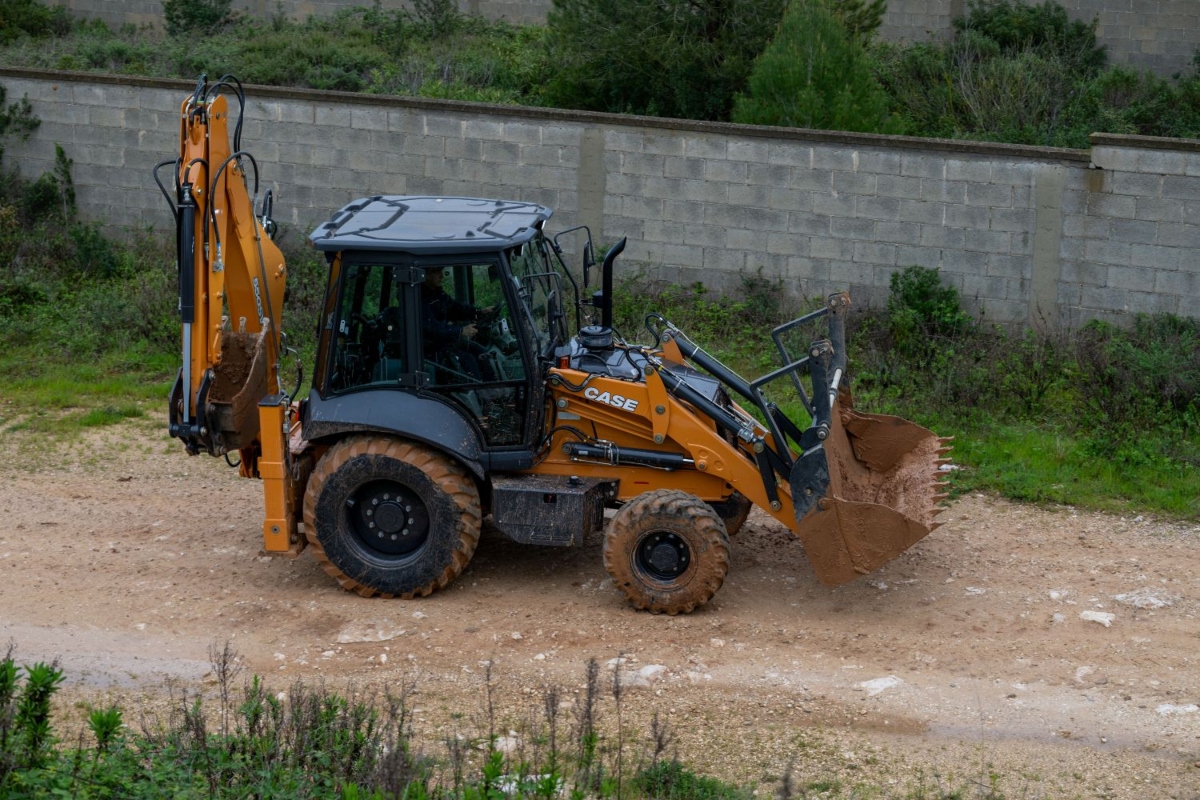 CASE 550SV