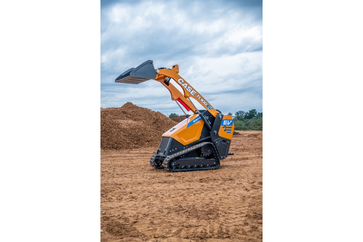 CASE TL100EV