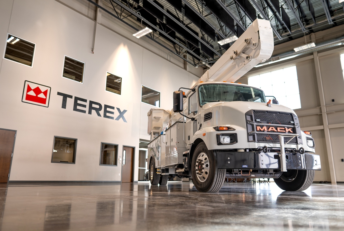 Terex Utilities Announces New Zero-Emissions Bucket Truck with More Range and Payload Capacity