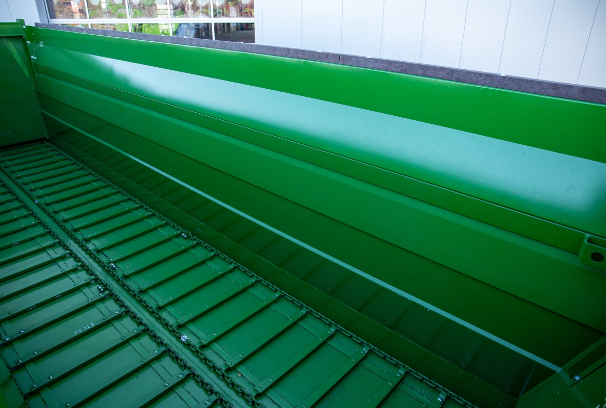The body of the XPERT series is completely cathodic dip and powder-coated