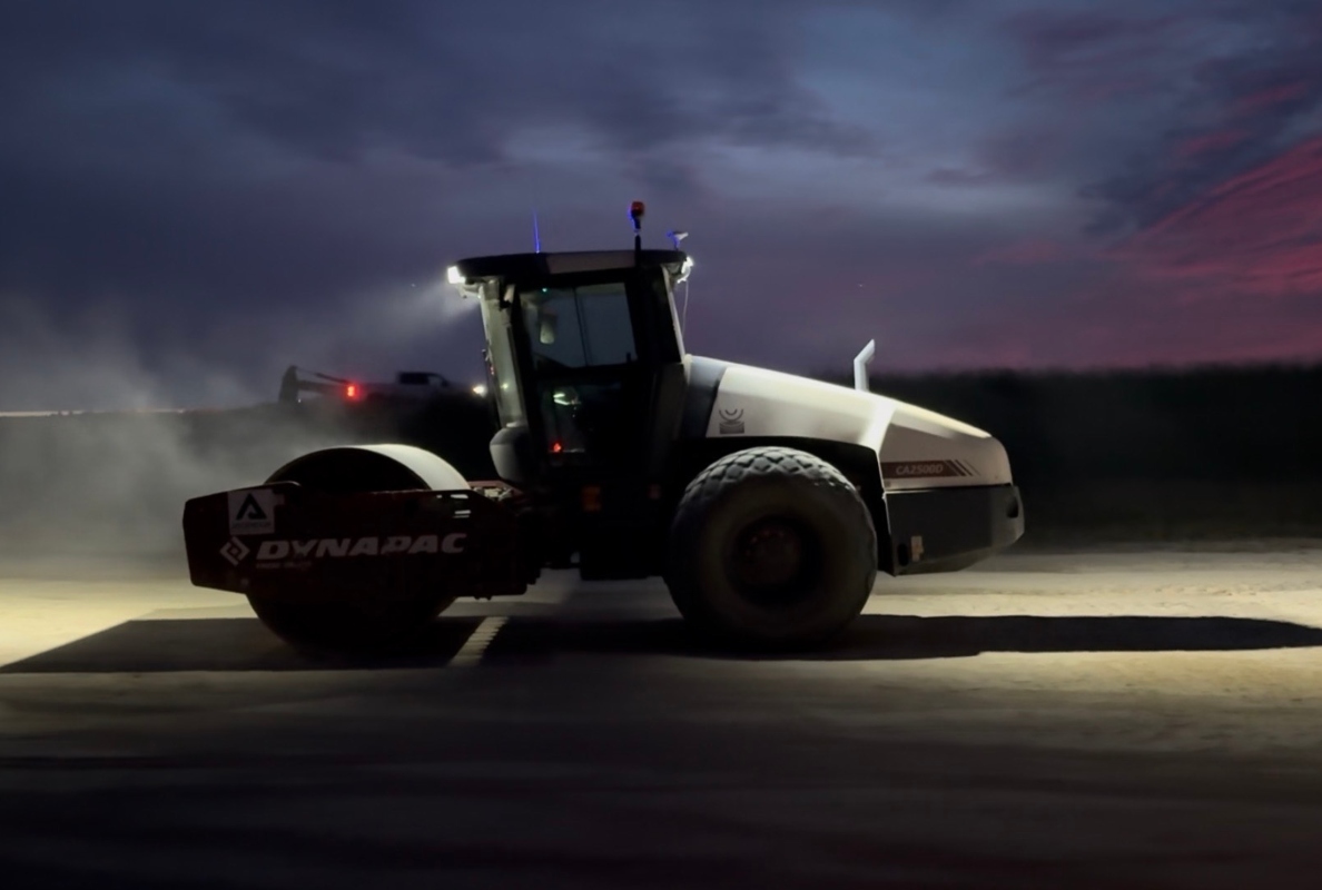 Dynapac, Bluelight Drive Innovation at CONEXPO 2026