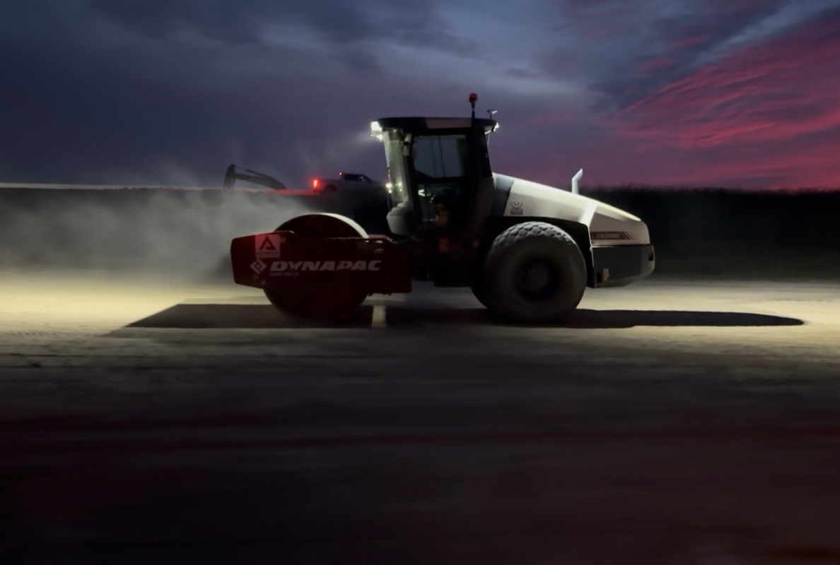Dynapac, Bluelight Drive Innovation at CONEXPO 2026
