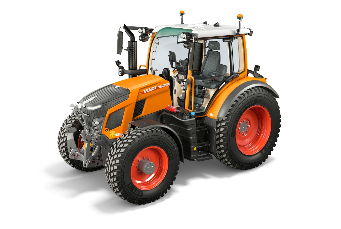 Compact tractor for professionals – the Fendt 500 Vario Gen4 series