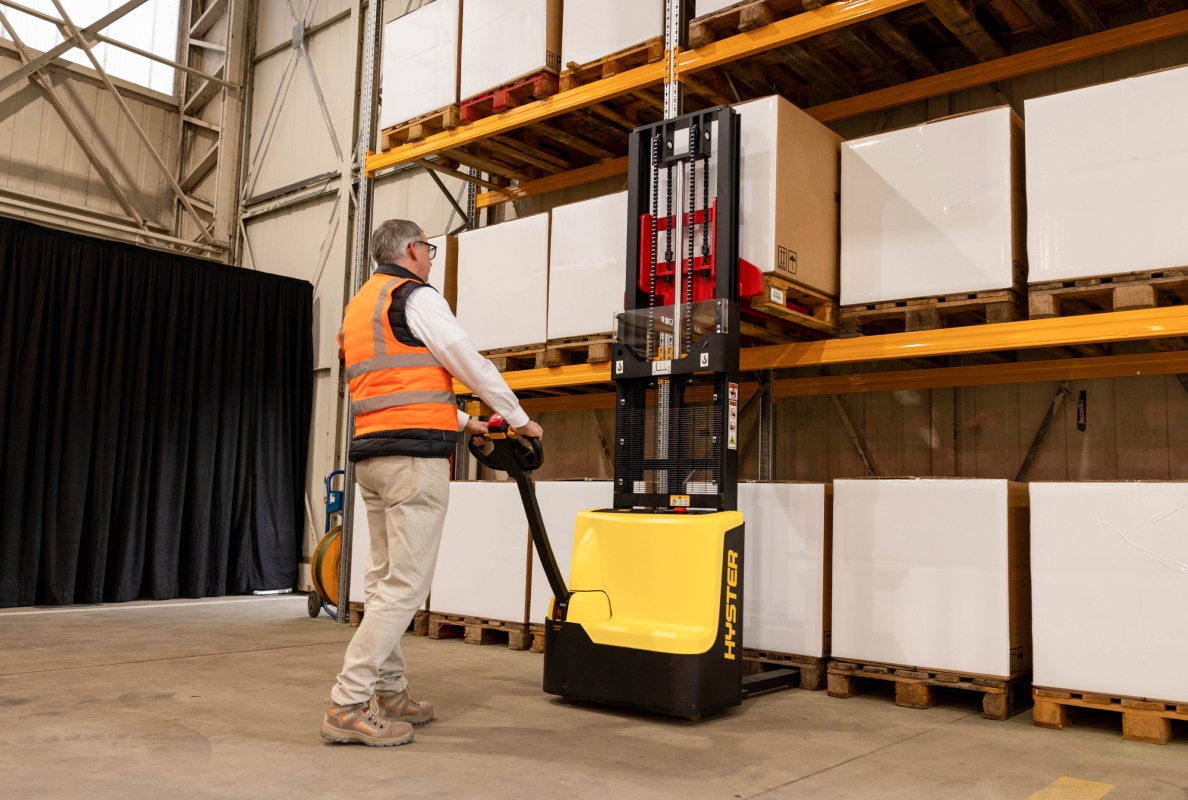 New Hyster® SC1.2 offers durable design for simple stacking