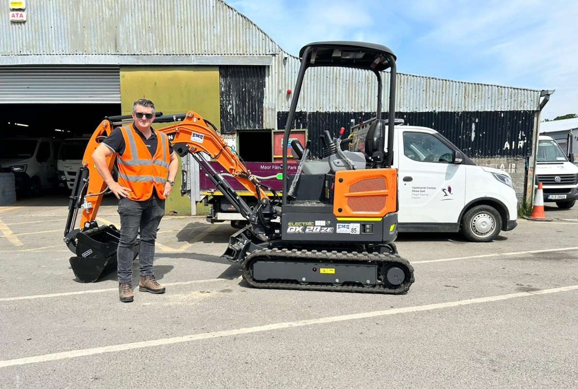 EMS Supplies First Develon Electric Excavators in Ireland