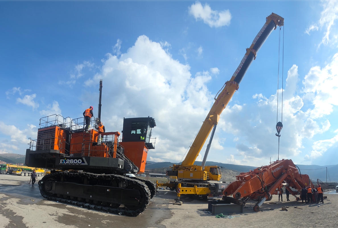 First electric Hitachi ultra-large excavator in south-east Europe modernises production and reduces emissions in Montenegro mine