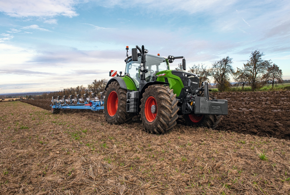 Fendt 728 Vario achieves top score in DLG PowerMix test