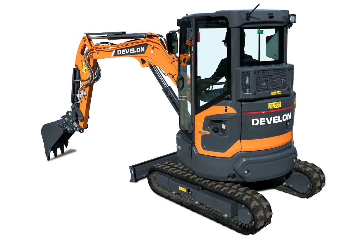 Develon DX27Z-7 Mini-Excavator