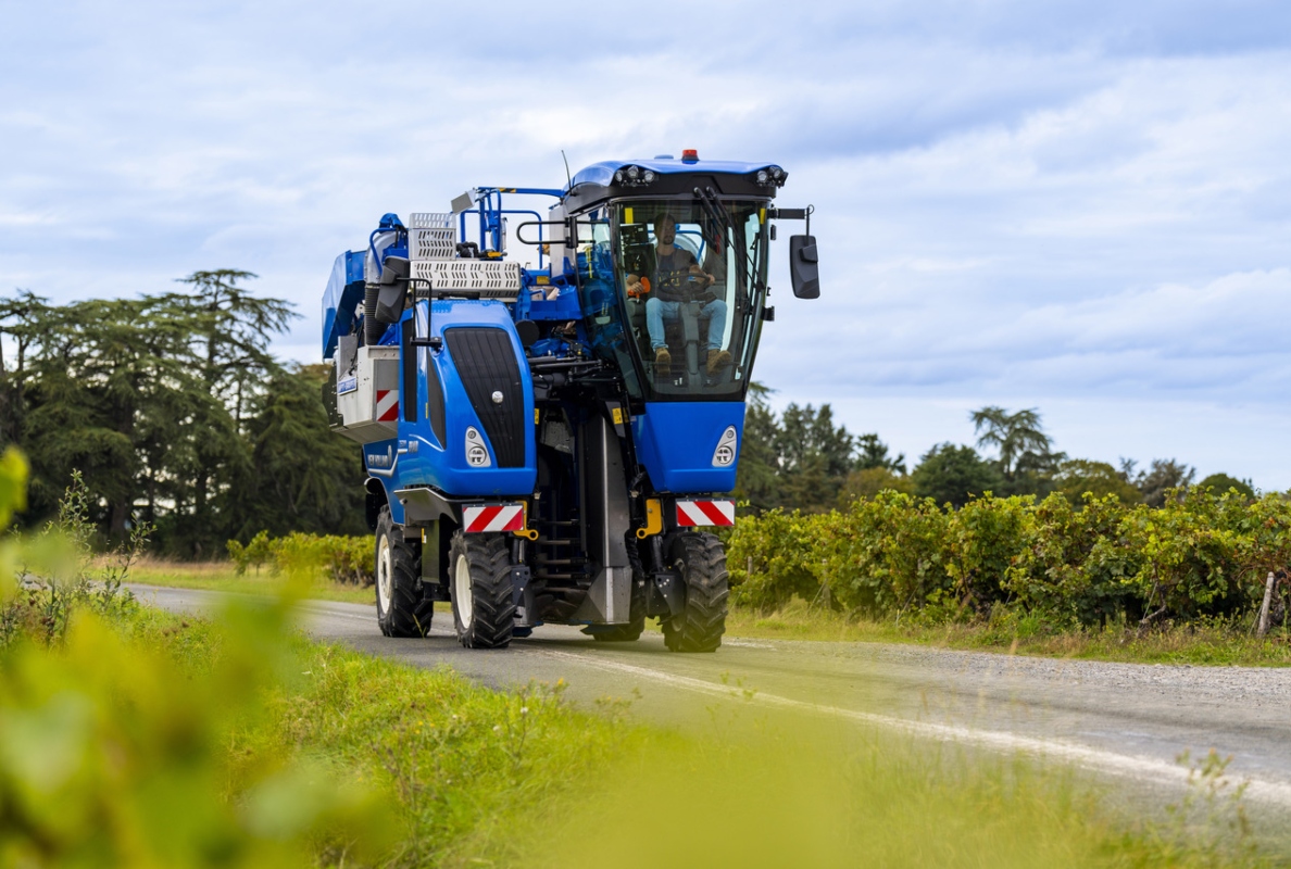New Holland Braud compact grape harvesters