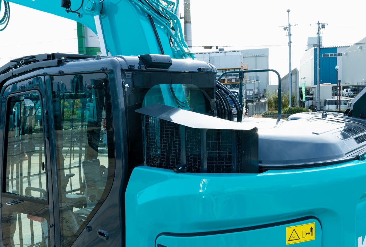 Technical Mention Awarded to KOBELCO Construction Machinery Europe in the Hydraulic Excavators category for SK165SRLC