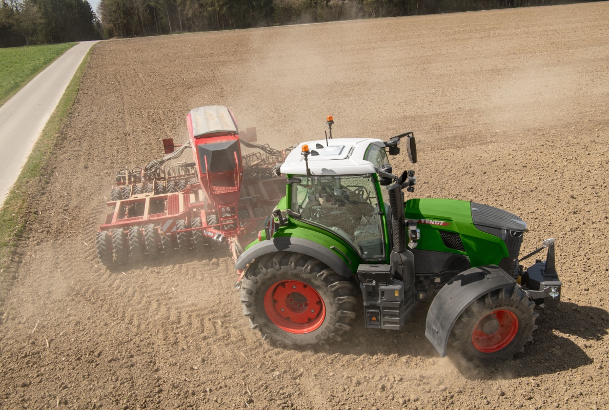 Even better: More power for Fendt 720 - 726 Vario Generation 7.1 and outstanding results in the DLG PowerMix test for the Fendt 724 Vario Gen7.1