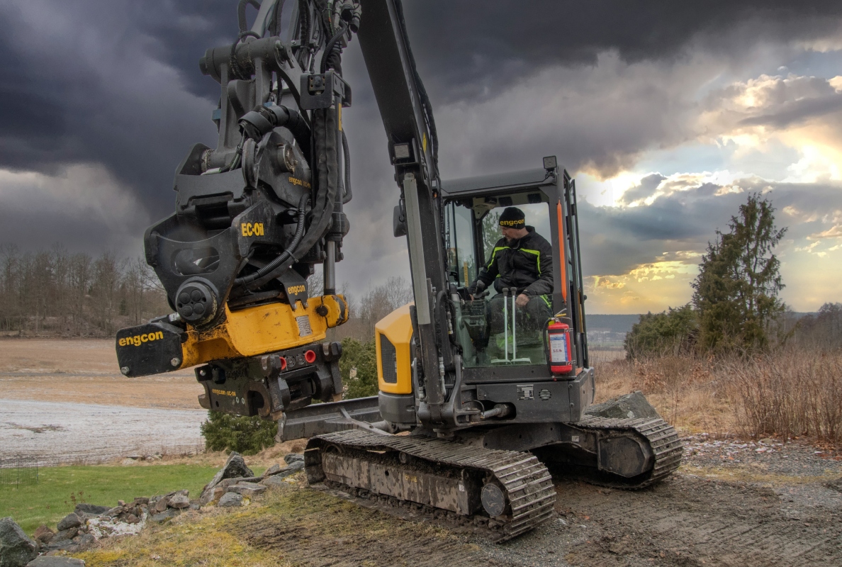 engcon EC-Oil