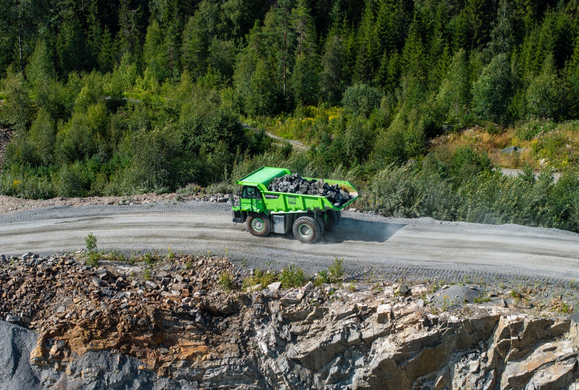 LiuGong leads the change in sustainable solutions at Bauma 2025